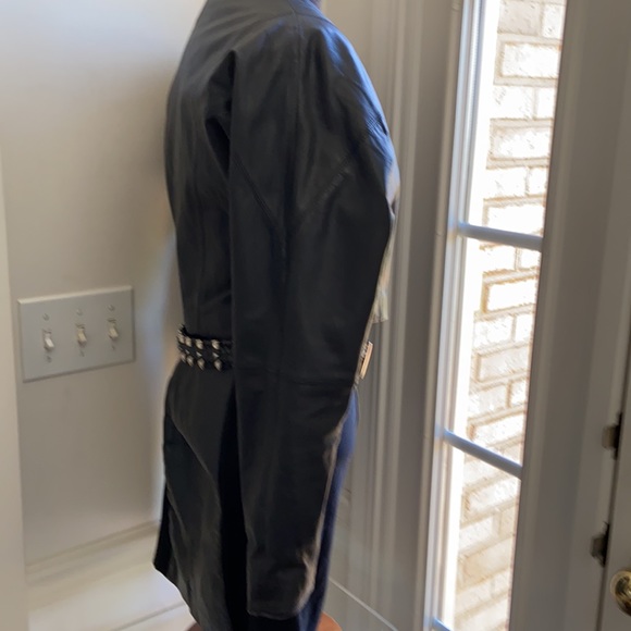 Vintage Bolero Leather Jacket - Picture 8 of 14